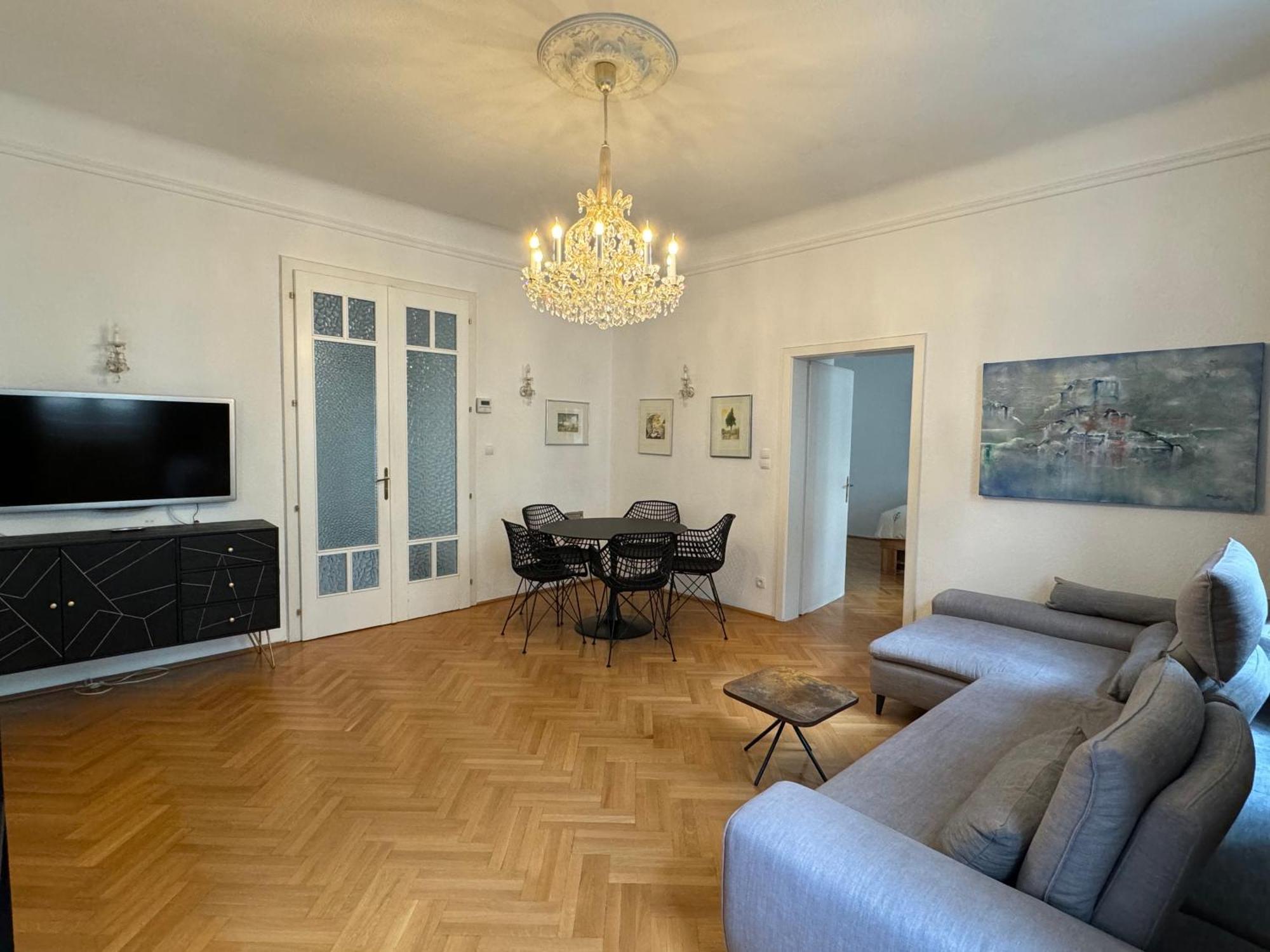 Atelier Lomani Apartment Vienna Luaran gambar