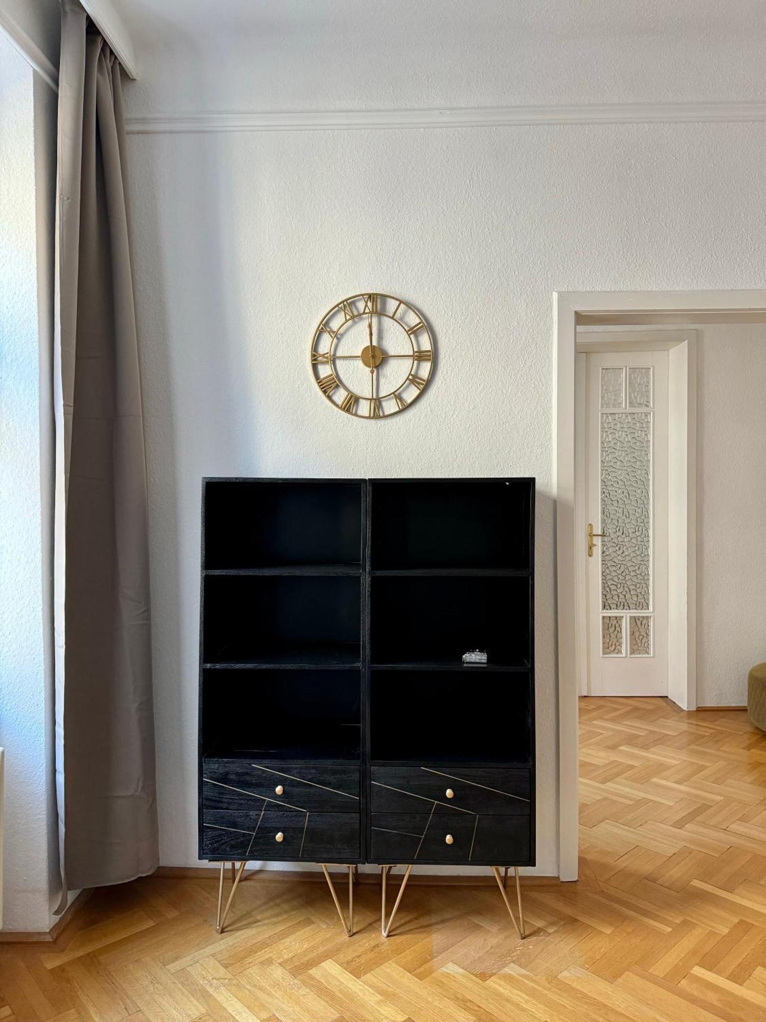 Atelier Lomani Apartment Vienna Luaran gambar