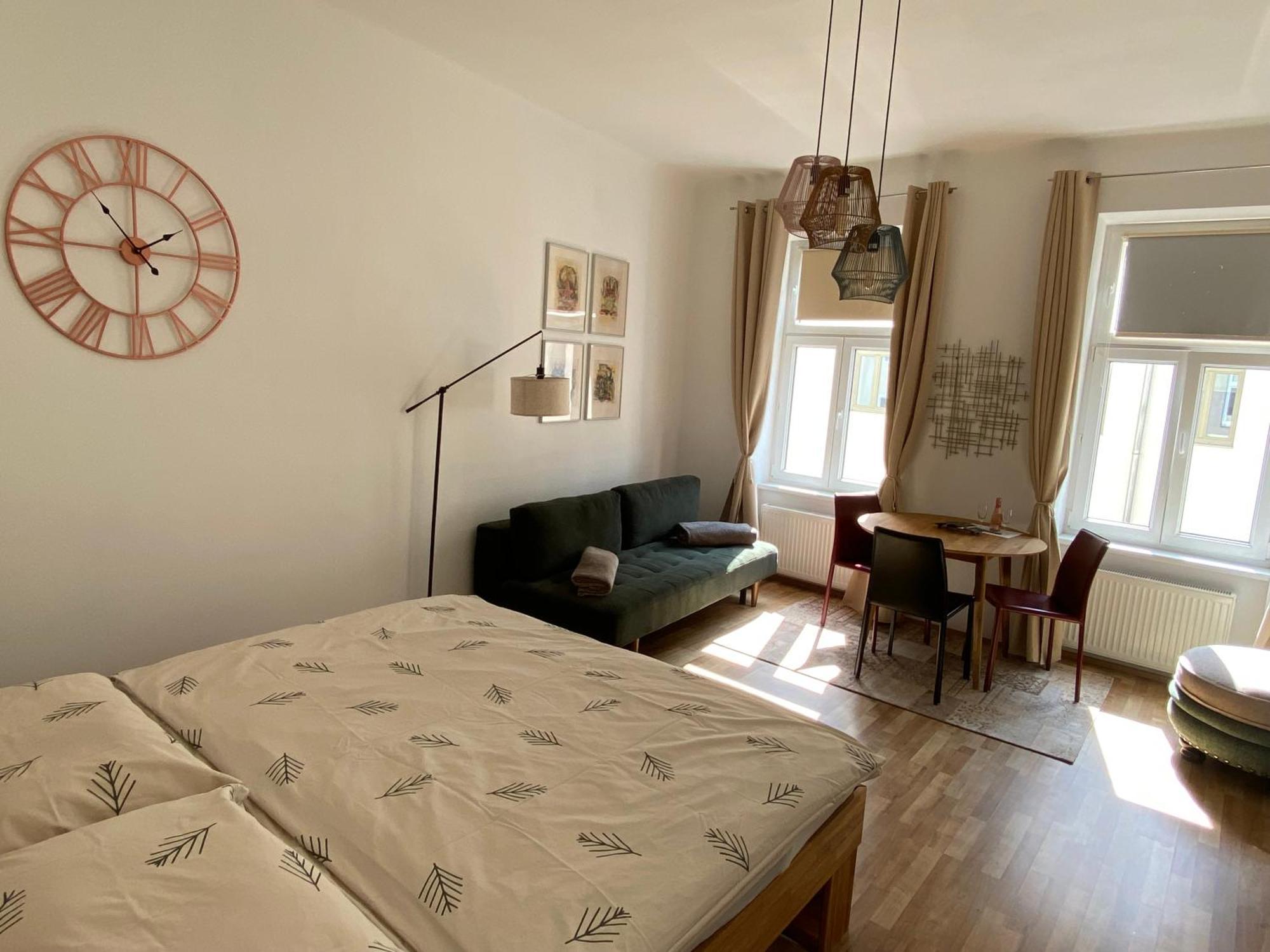 Atelier Lomani Apartment Vienna Luaran gambar