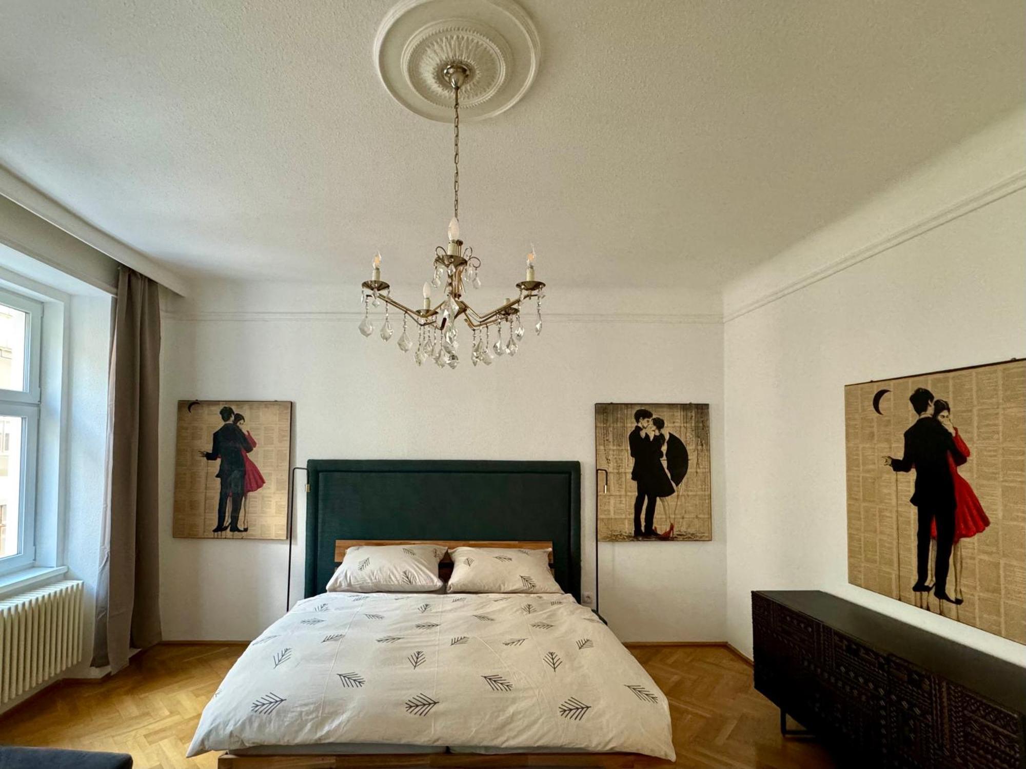Atelier Lomani Apartment Vienna Luaran gambar
