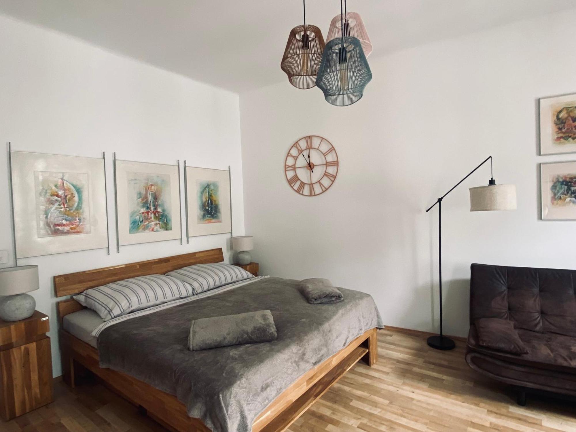 Atelier Lomani Apartment Vienna Luaran gambar