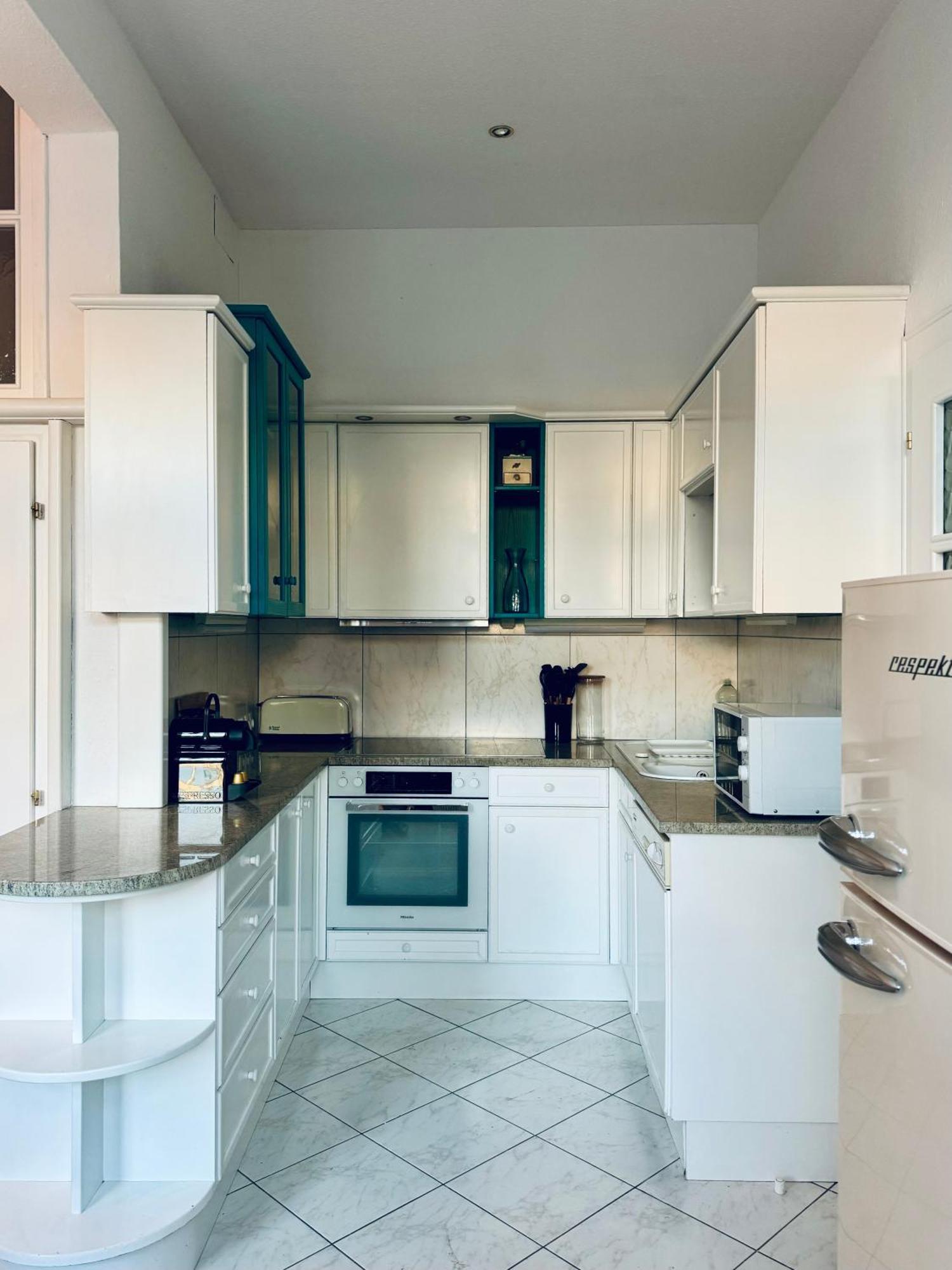 Atelier Lomani Apartment Vienna Luaran gambar