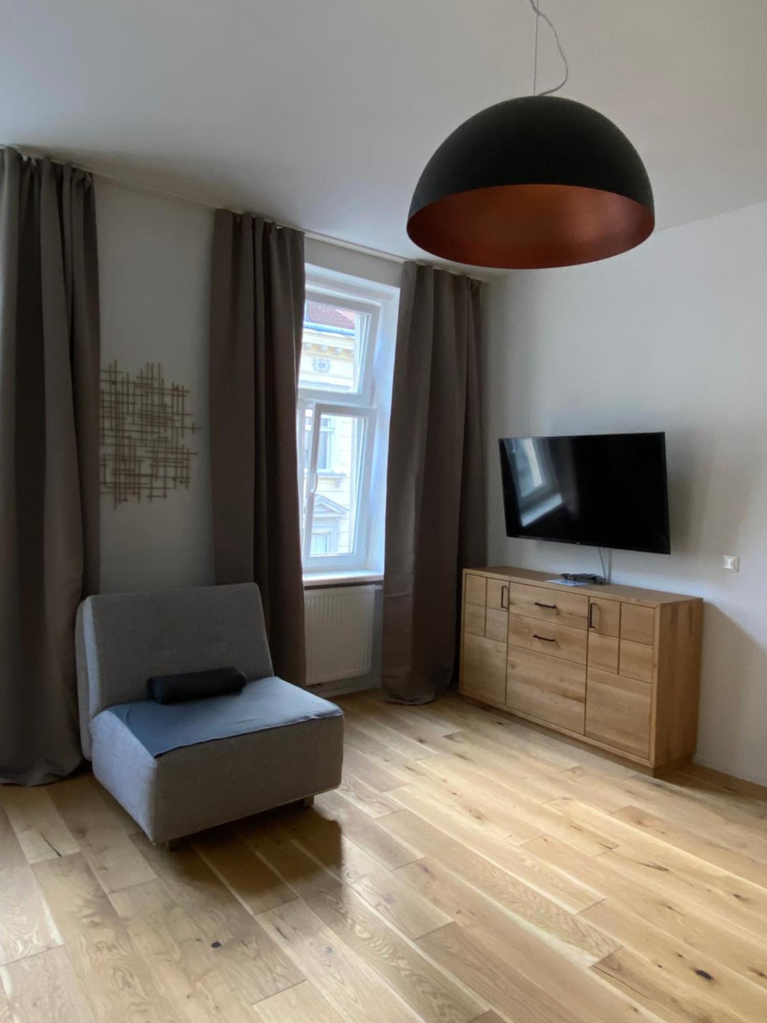 Atelier Lomani Apartment Vienna Luaran gambar
