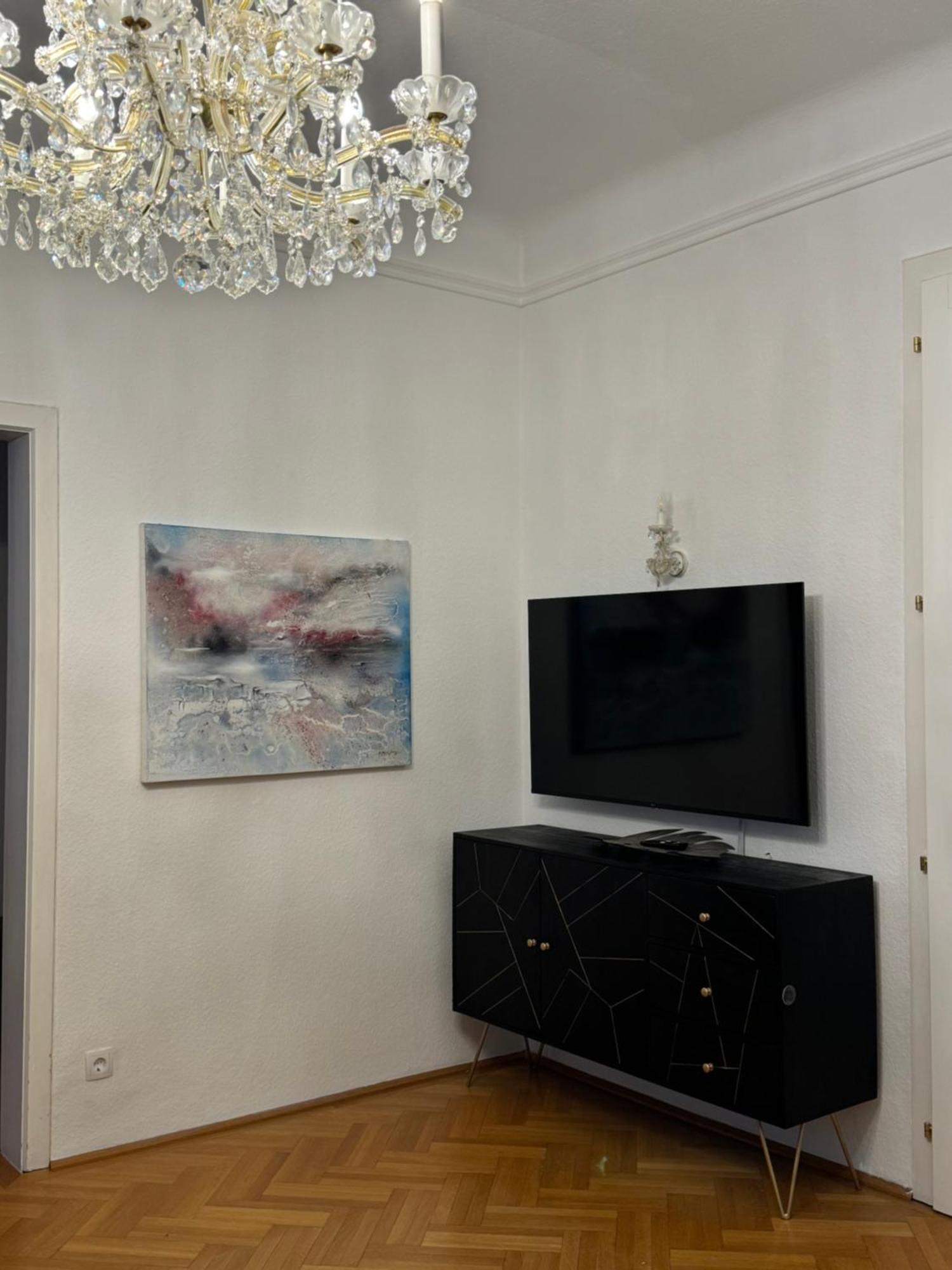 Atelier Lomani Apartment Vienna Luaran gambar